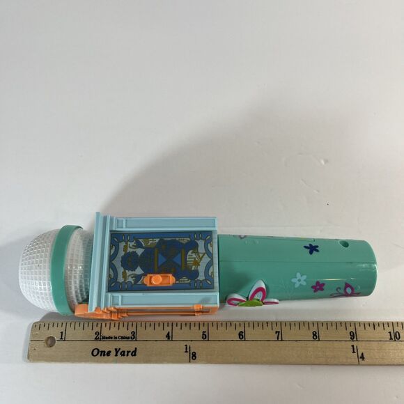 Encanto Musical Light-Up Microphone Toy - Picture 9 of 10